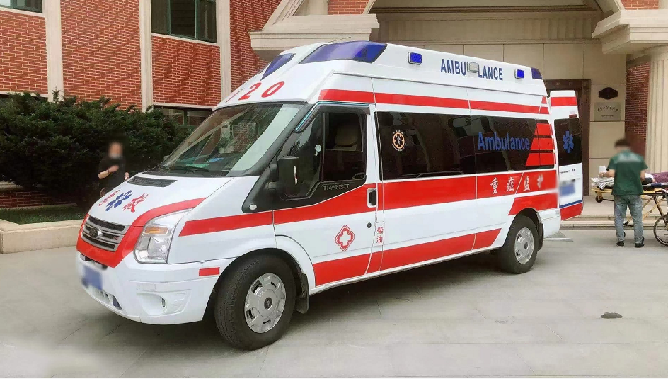 榕江县重症监护救护车
